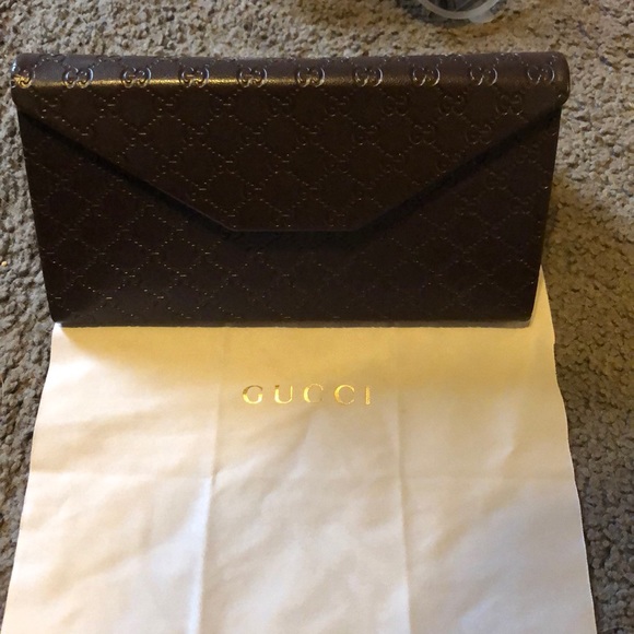 Gucci Sunglasses - Picture 3 of 3
